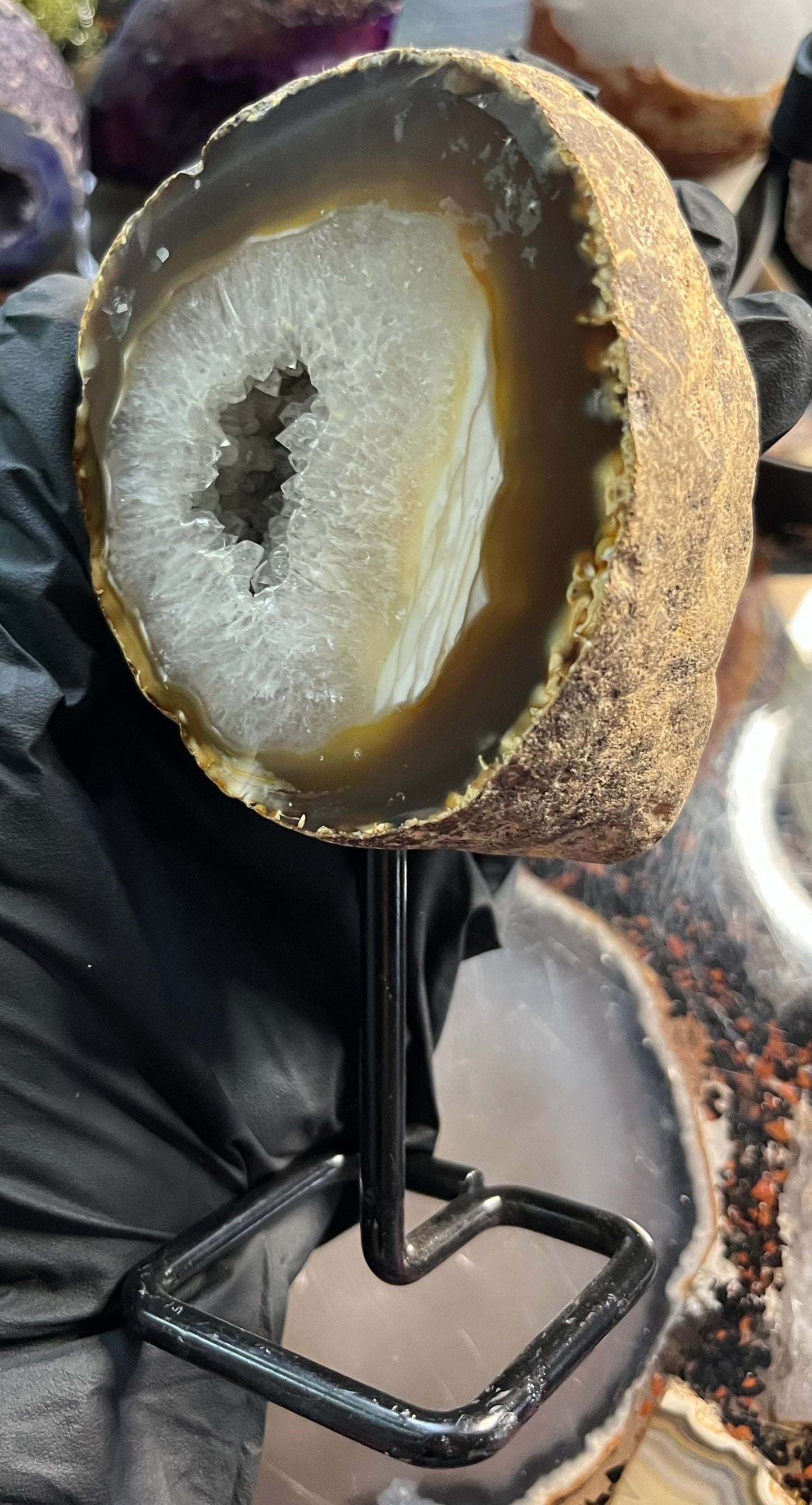 Agate Geode half on Stand – Quartz Druzy & Agate Display – Natural Crystal Slab – Banded Agate Altar Decor