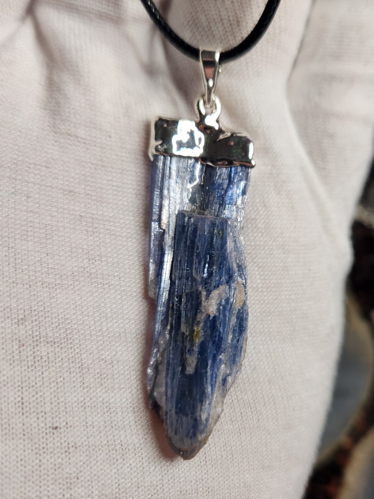Natural Blue Kyanite Crystal Necklace | Raw Kyanite Pendant | Healing Crystal Necklace | Boho Stone Jewelry
