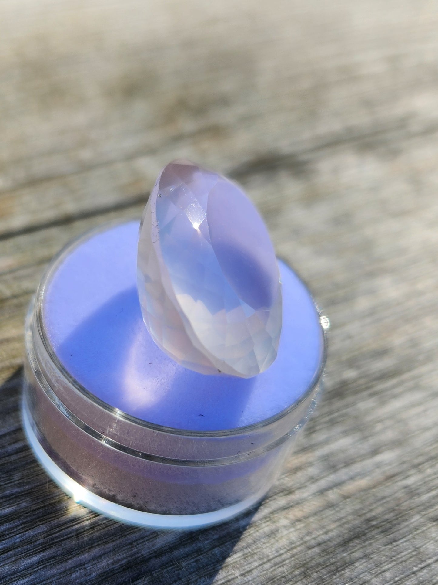 27.55 Carat Natural Rose Quartz Gemstone – Stunning Oval Faceted Pink Crystal of Love & Harmony – Perfect for Jewelry Design or Collectors