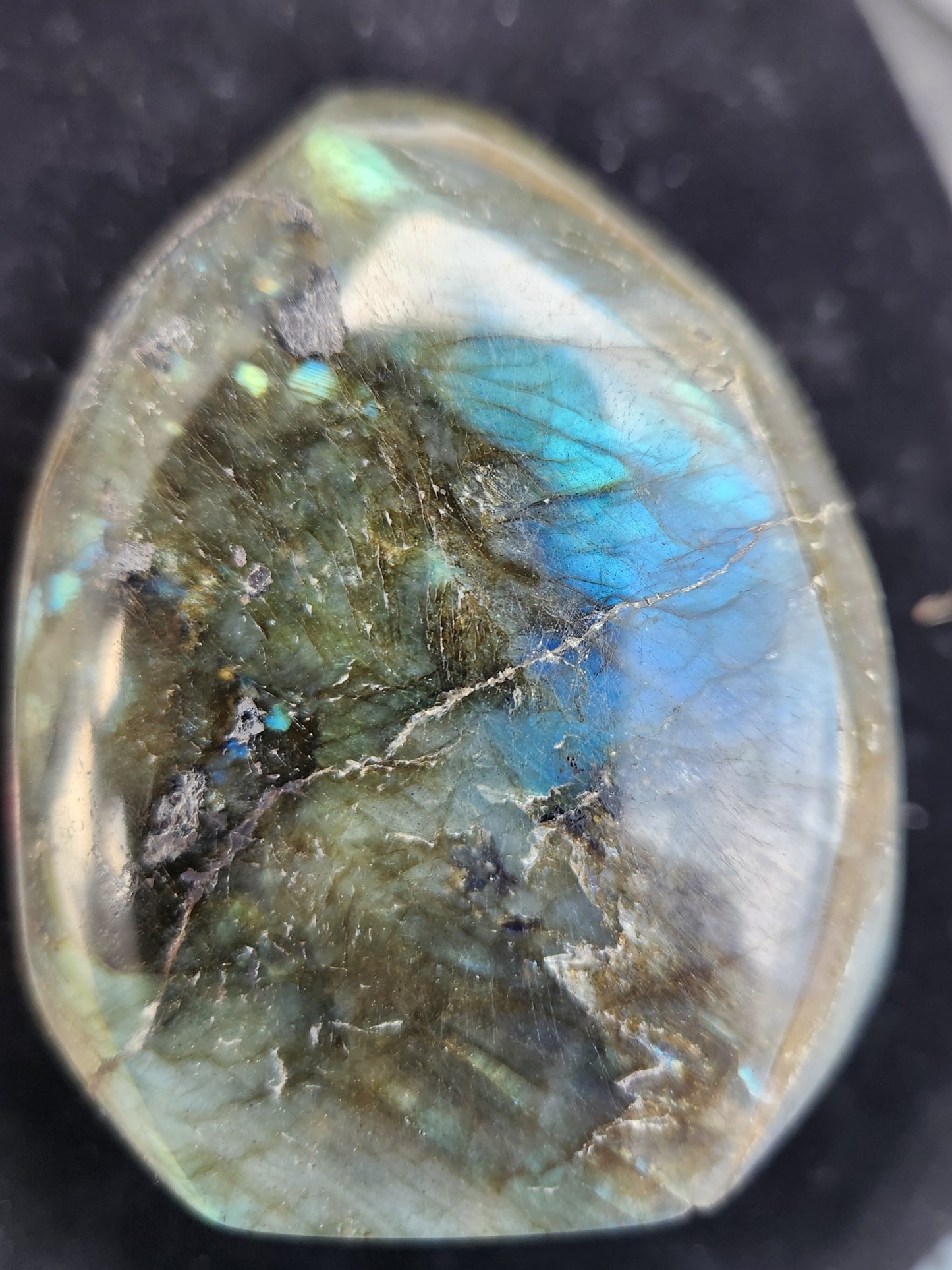 Blue Flash Labradorite Freeform – Polished Labradorite with Intuition & Protection Energy