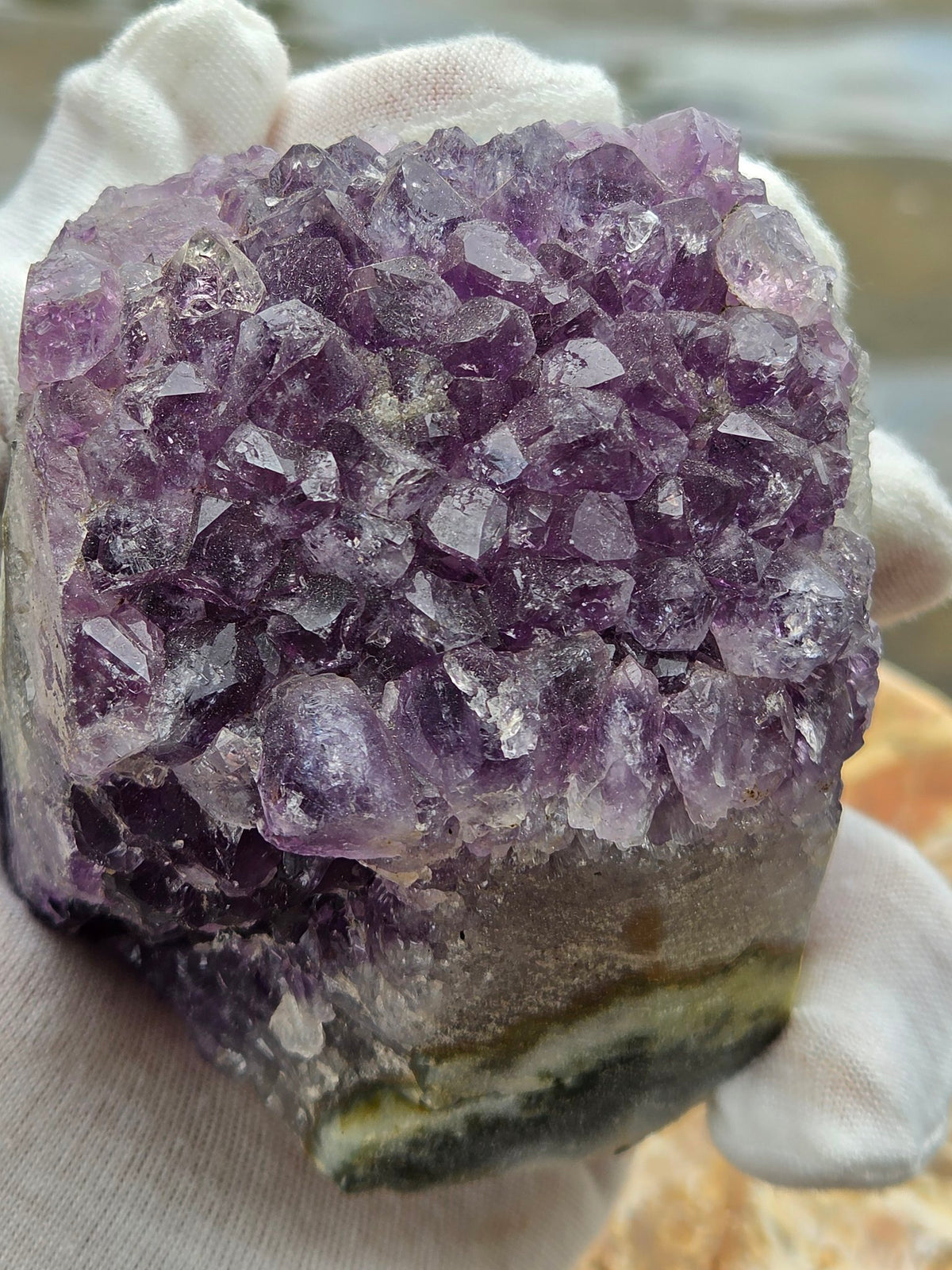 Amethyst cluster top view