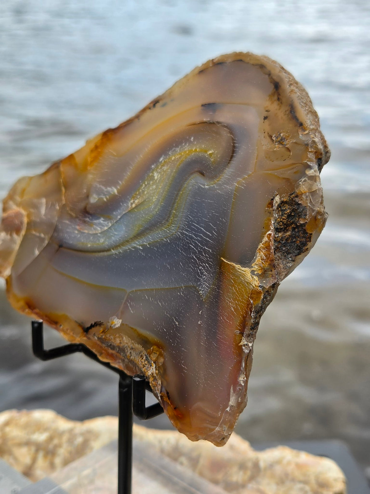 Agate slice banding detail