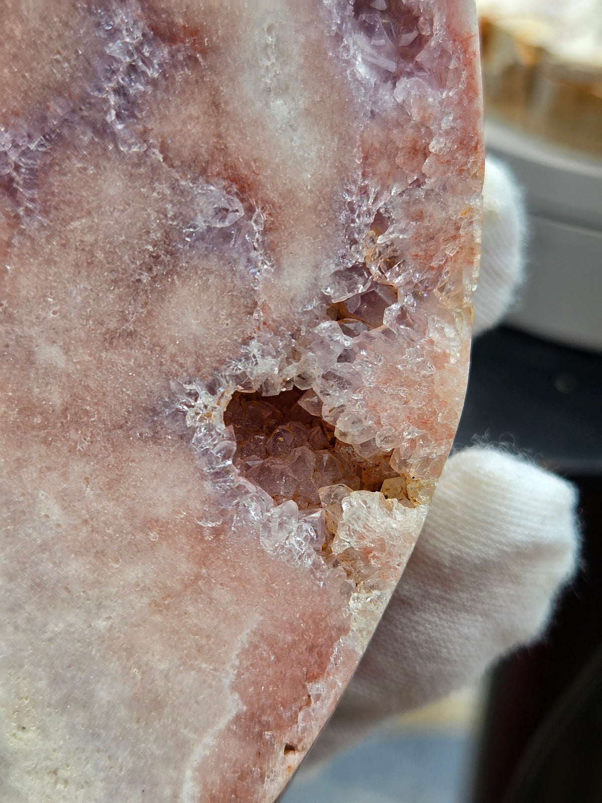 Pink amethyst druzy closeup 3
