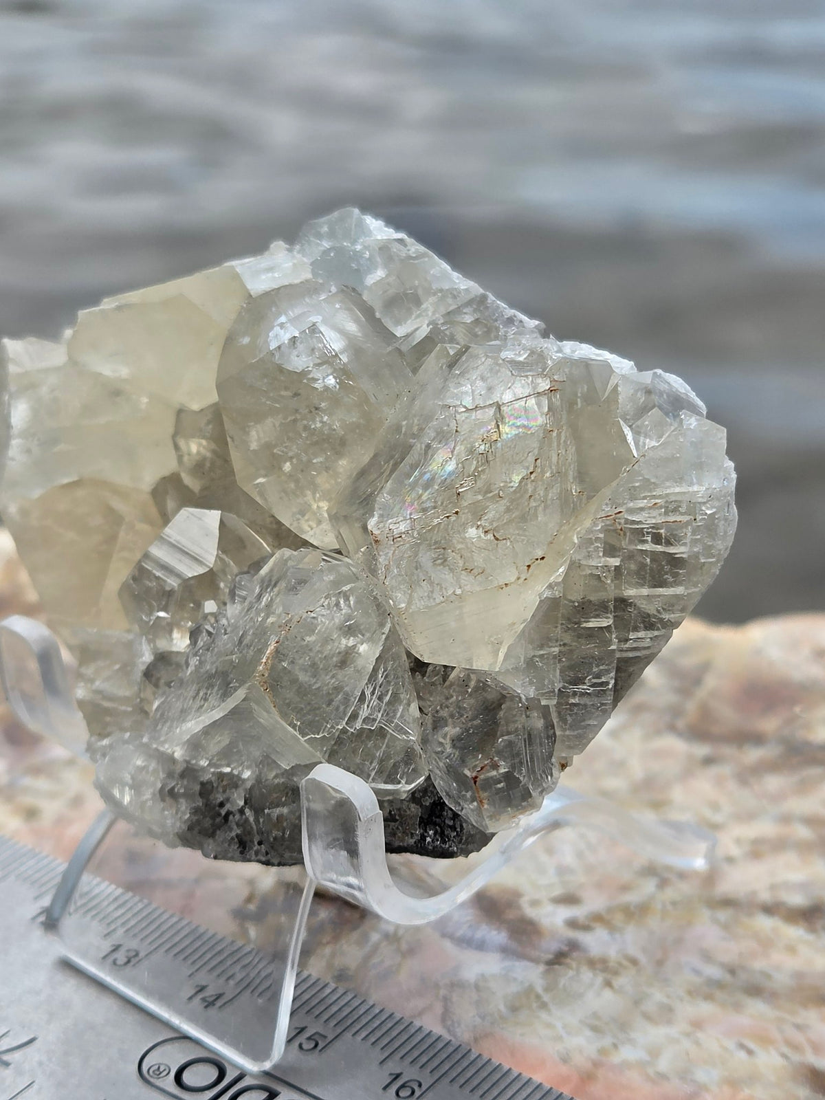 Honey calcite crystals side view