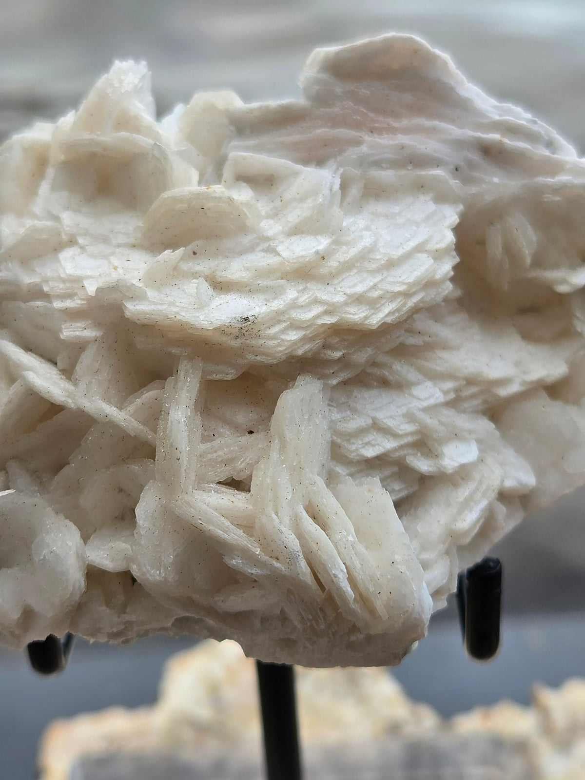 Calcite cluster texture detail