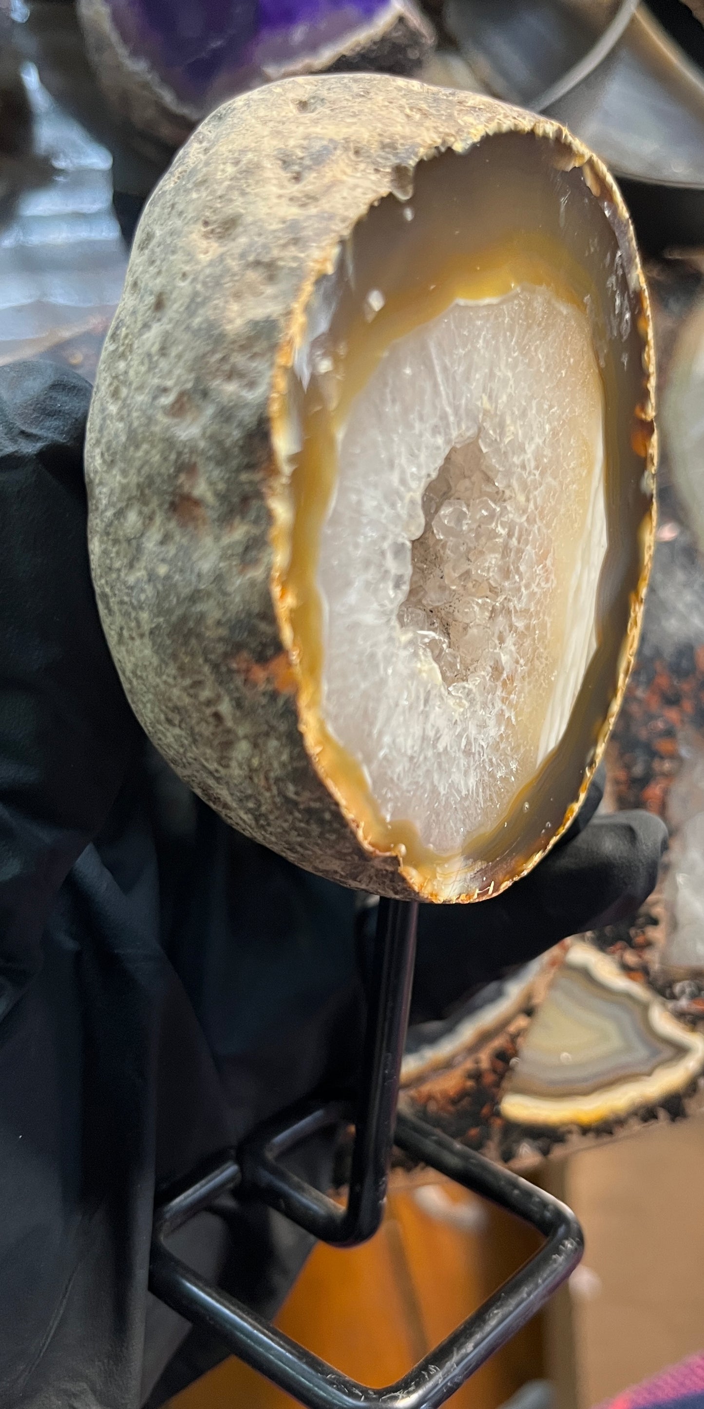 Agate Geode half on Stand – Quartz Druzy & Agate Display – Natural Crystal Slab – Banded Agate Altar Decor
