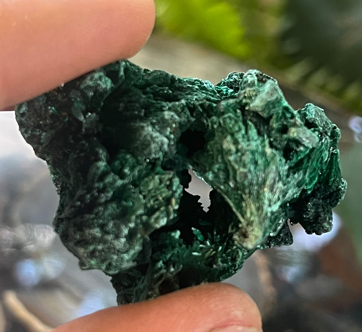 High-Grade Raw Velvet Fibrous Malachite Specimen – Natural Deep Green Crystal