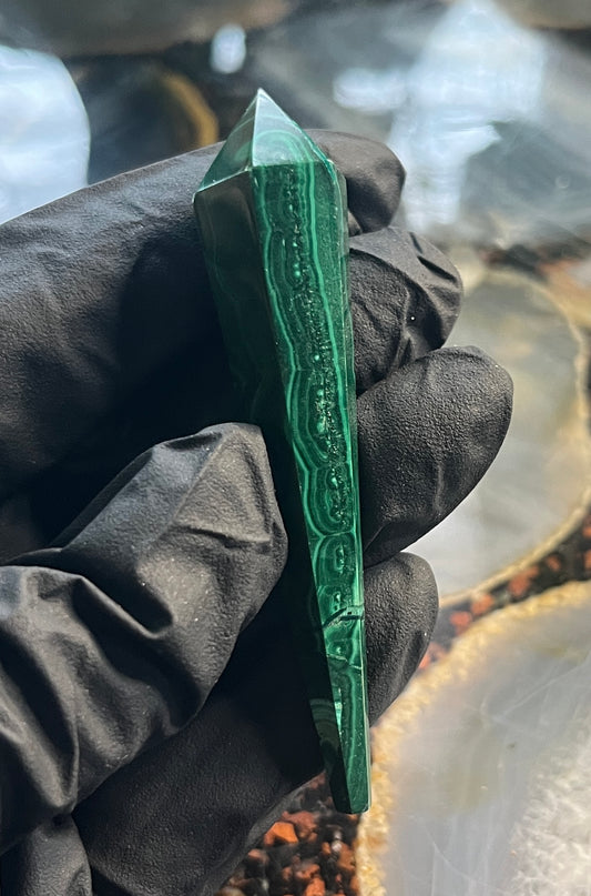 Polished Malachite Wand – Genuine Malachite Crystal for Transformation, Protection & Heart Chakra Energy