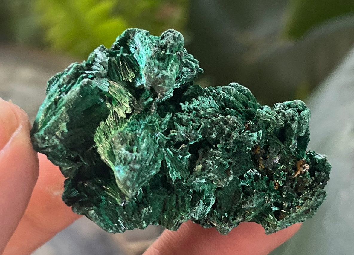 High-Grade Raw Velvet Fibrous Malachite Specimen – Natural Deep Green Crystal