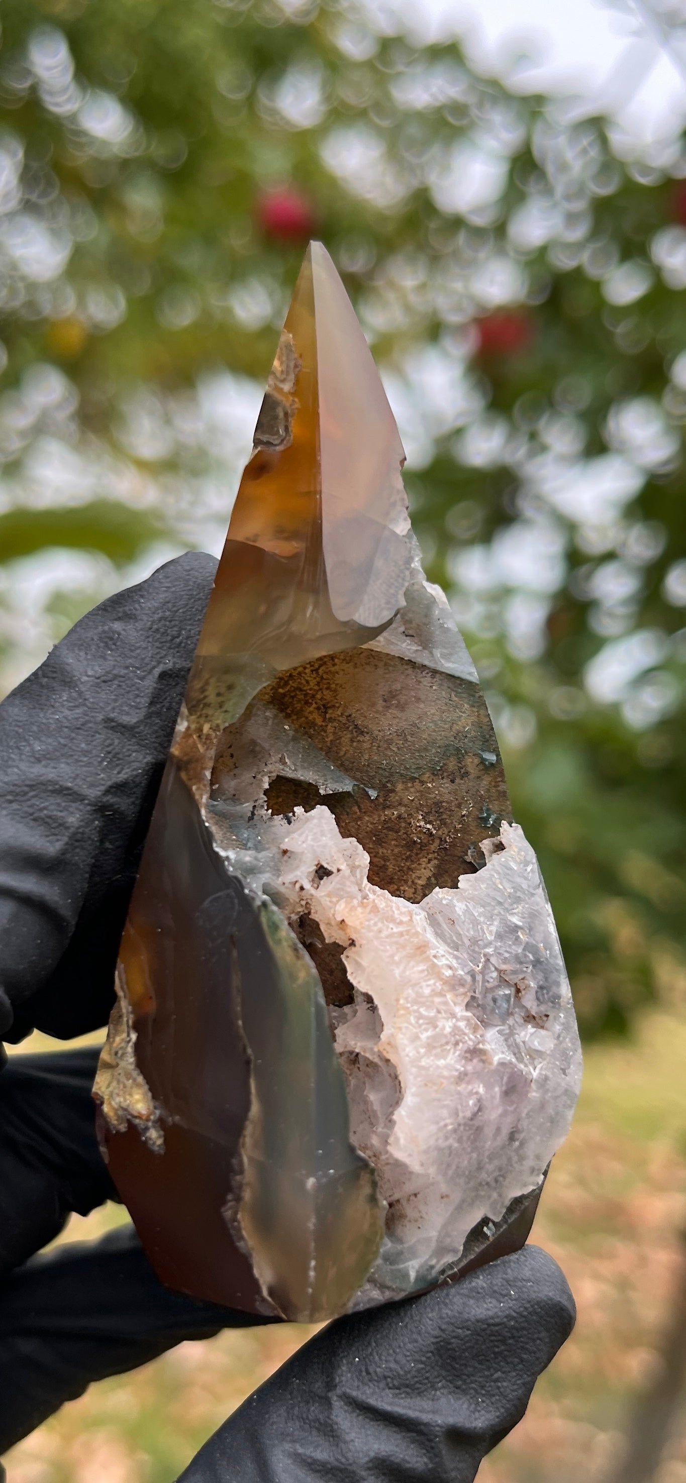 Natural Agate Geode Diamond Point | Polished Agate Crystal Tower | Unique Agate Crystal Display | Healing Geode Specimen | Home Decor & Gift