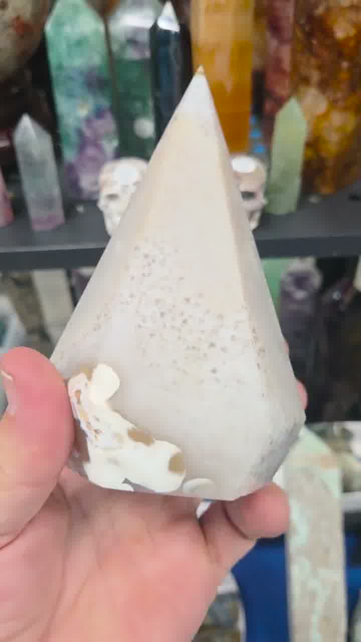 Cream agate geode tower with pale pink druzy window