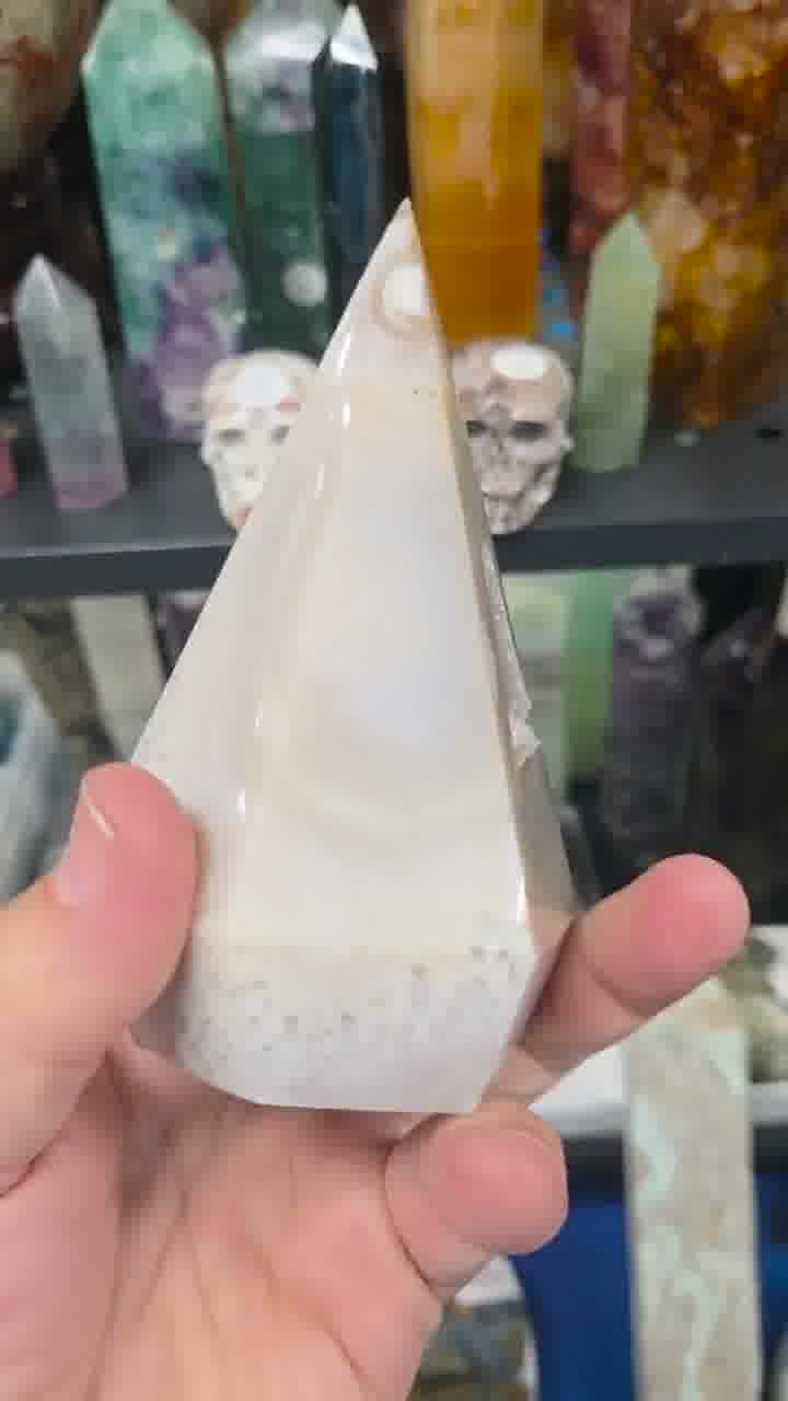 Cream agate geode tower with pale pink druzy window