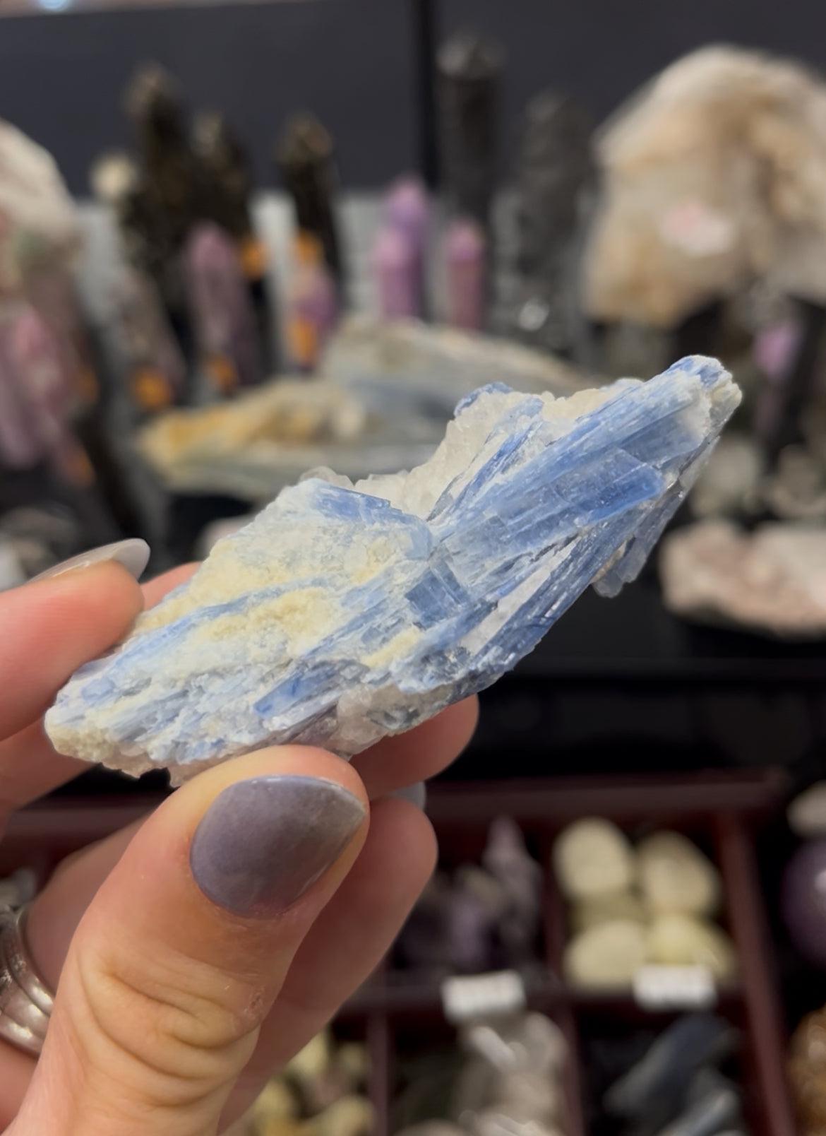 Blue Kyanite - Powerful Crystal Known for its Numerous Healing Properties