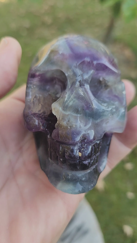 Natural Fluorite Druzy Crystal Skull – Hand-Carved Healing Stone, Spiritual Décor, Meditation Tool, Unique Metaphysical Gift