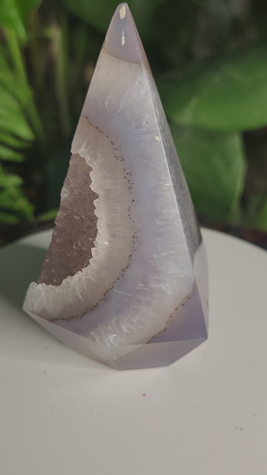 Agate Geode Tower • Diamond Shaped Druzy Point • Natural Quartz Geode • Collector Mineral & Crystal Healing Décor