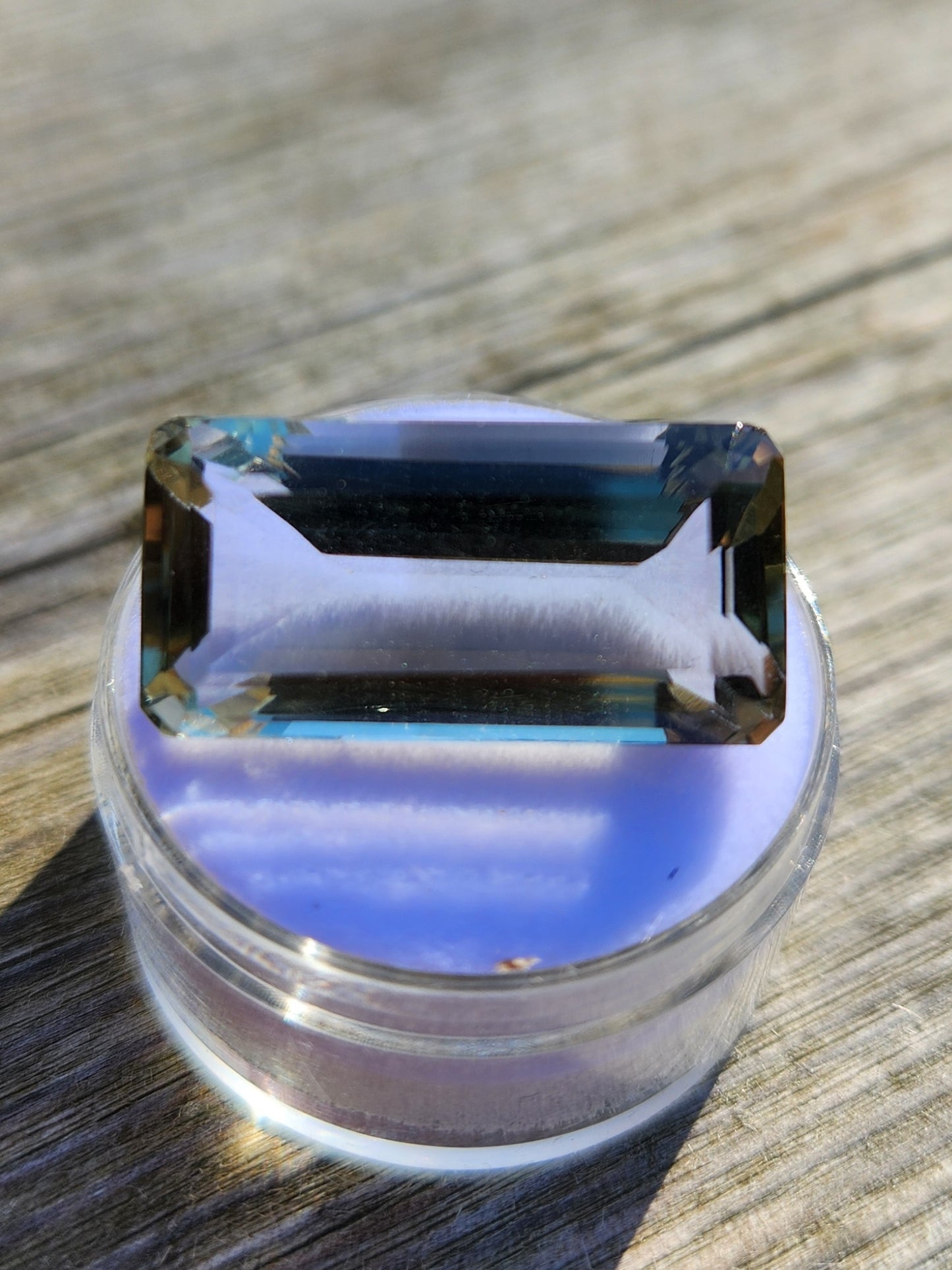 20.27 CT Natural Green Amethyst Gemstone – Octagon Cut Prasiolite from Brazil | Transparent Mint-Green Collector Gem & Jewelry Stone