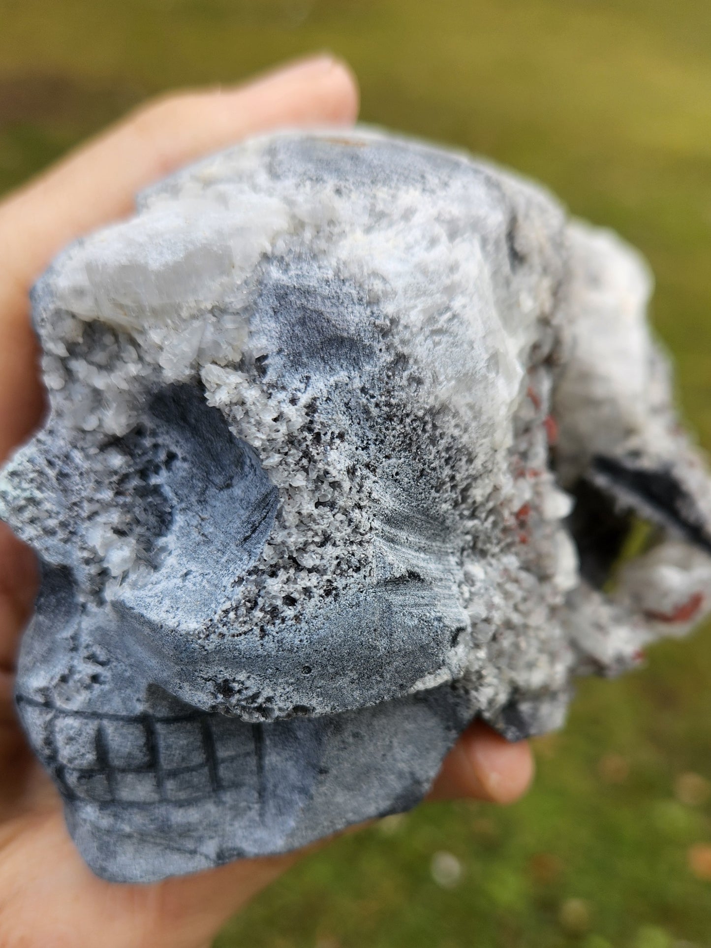 Hand-Carved Quartz Crystal Skull with Druzy Cluster – Unique Tribal Skull, Healing Stone, Spiritual Décor, Gothic Gift.