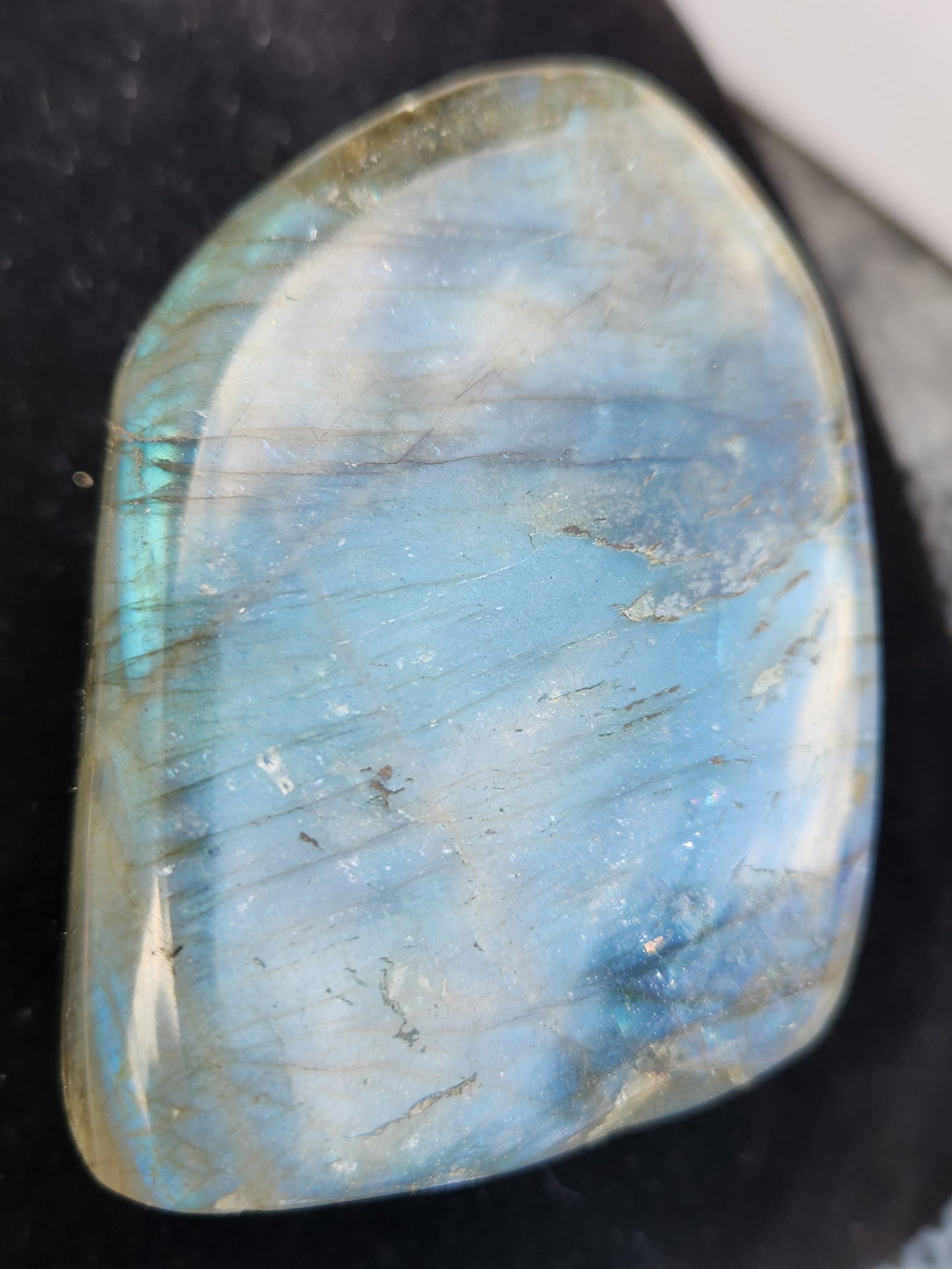 Blue Flash Labradorite Freeform – Polished Labradorite with Intuition & Protection Energy