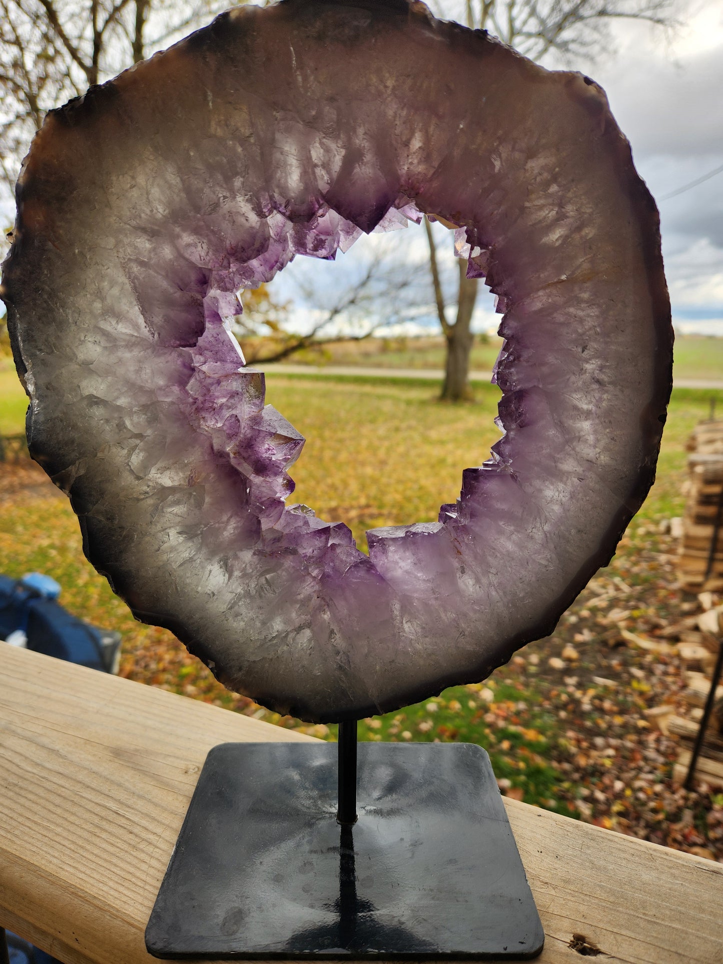 Powerful Amethyst Portal – Gateway to Higher Realms, Calming Serenity & Emotional Balance Crystal
