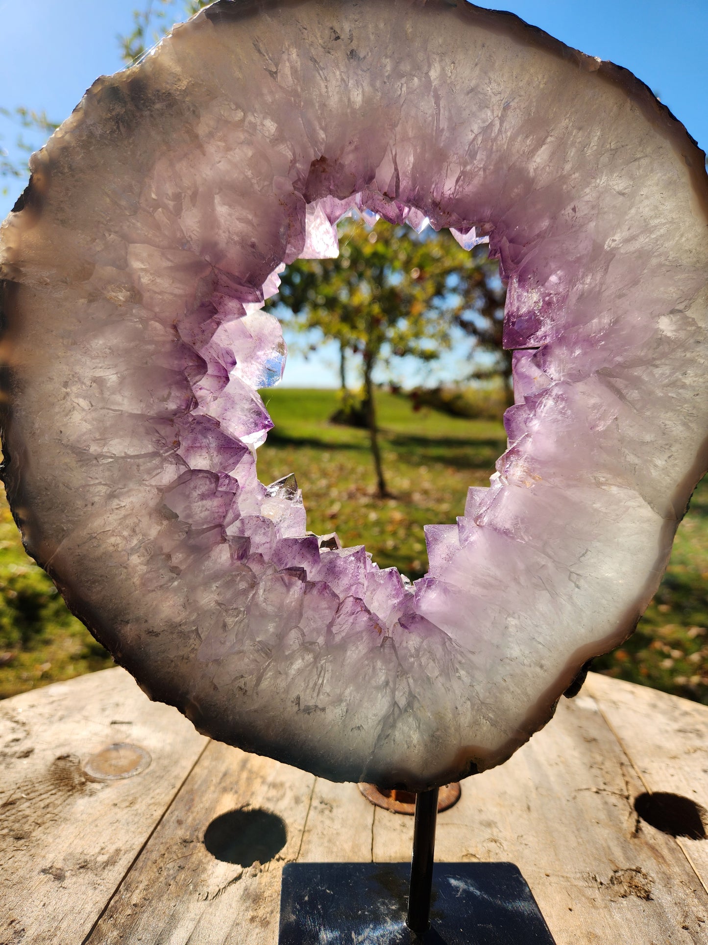 Powerful Amethyst Portal – Gateway to Higher Realms, Calming Serenity & Emotional Balance Crystal