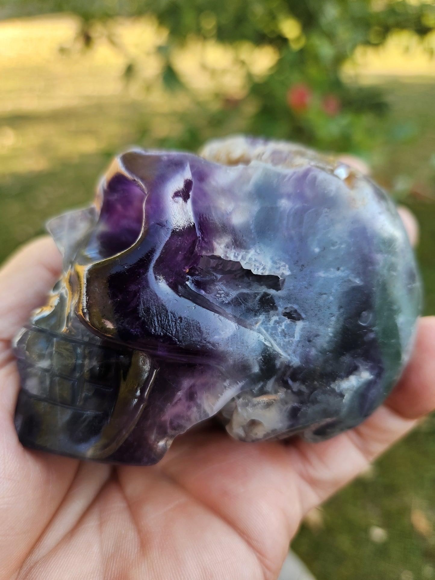 Natural Fluorite Druzy Crystal Skull – Hand-Carved Healing Stone, Spiritual Décor, Meditation Tool, Unique Metaphysical Gift