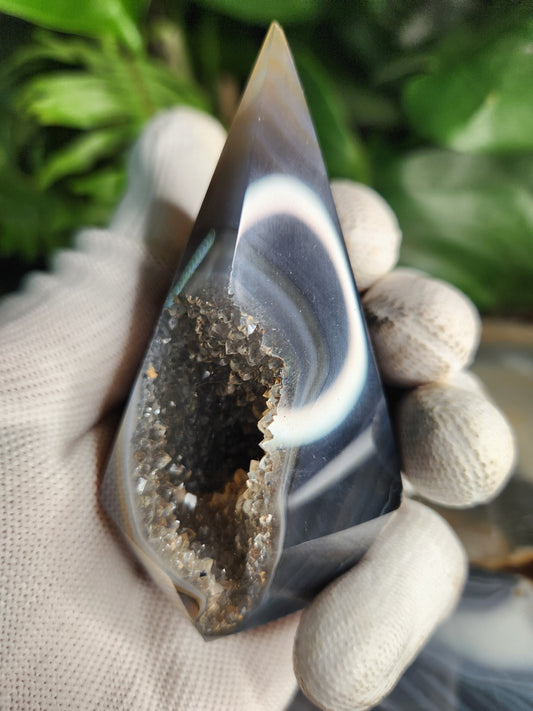 Agate Geode Tower • Diamond Shaped Druzy Point • Natural Quartz Geode • Collector Mineral & Crystal Healing Décor