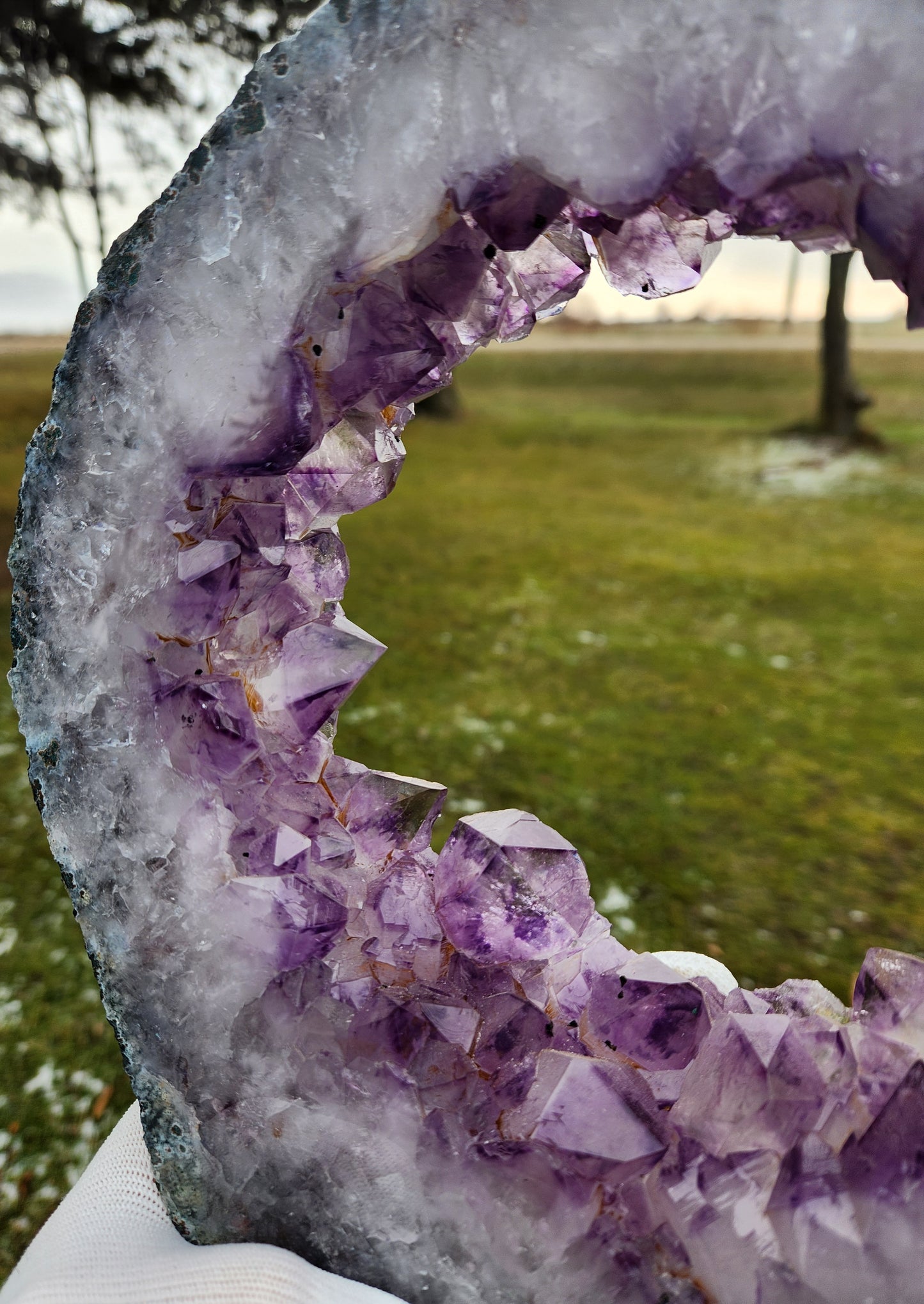 Powerful Amethyst Portal – Gateway to Higher Realms, Calming Serenity & Emotional Balance Crystal