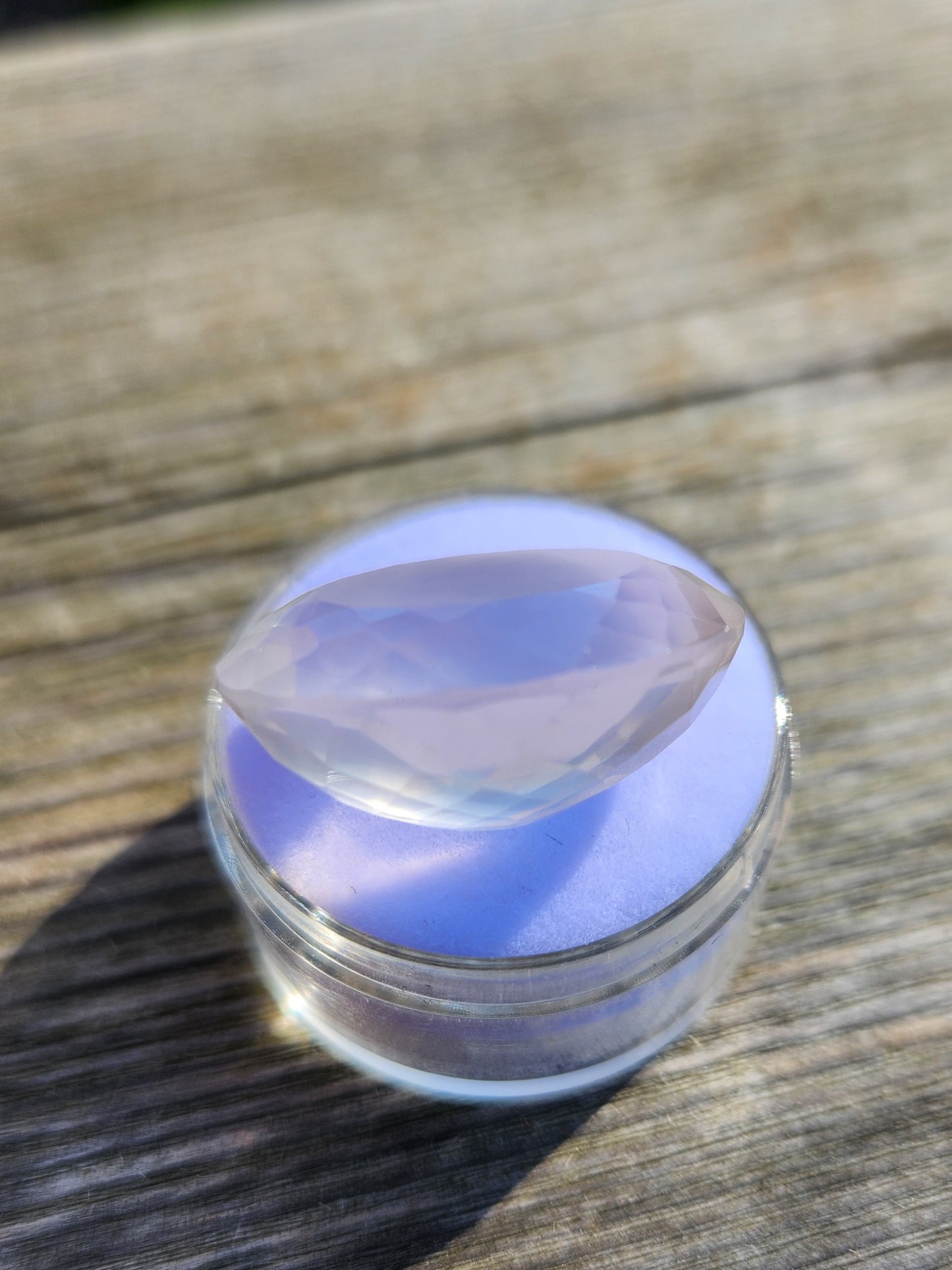 27.55 Carat Natural Rose Quartz Gemstone – Stunning Oval Faceted Pink Crystal of Love & Harmony – Perfect for Jewelry Design or Collectors