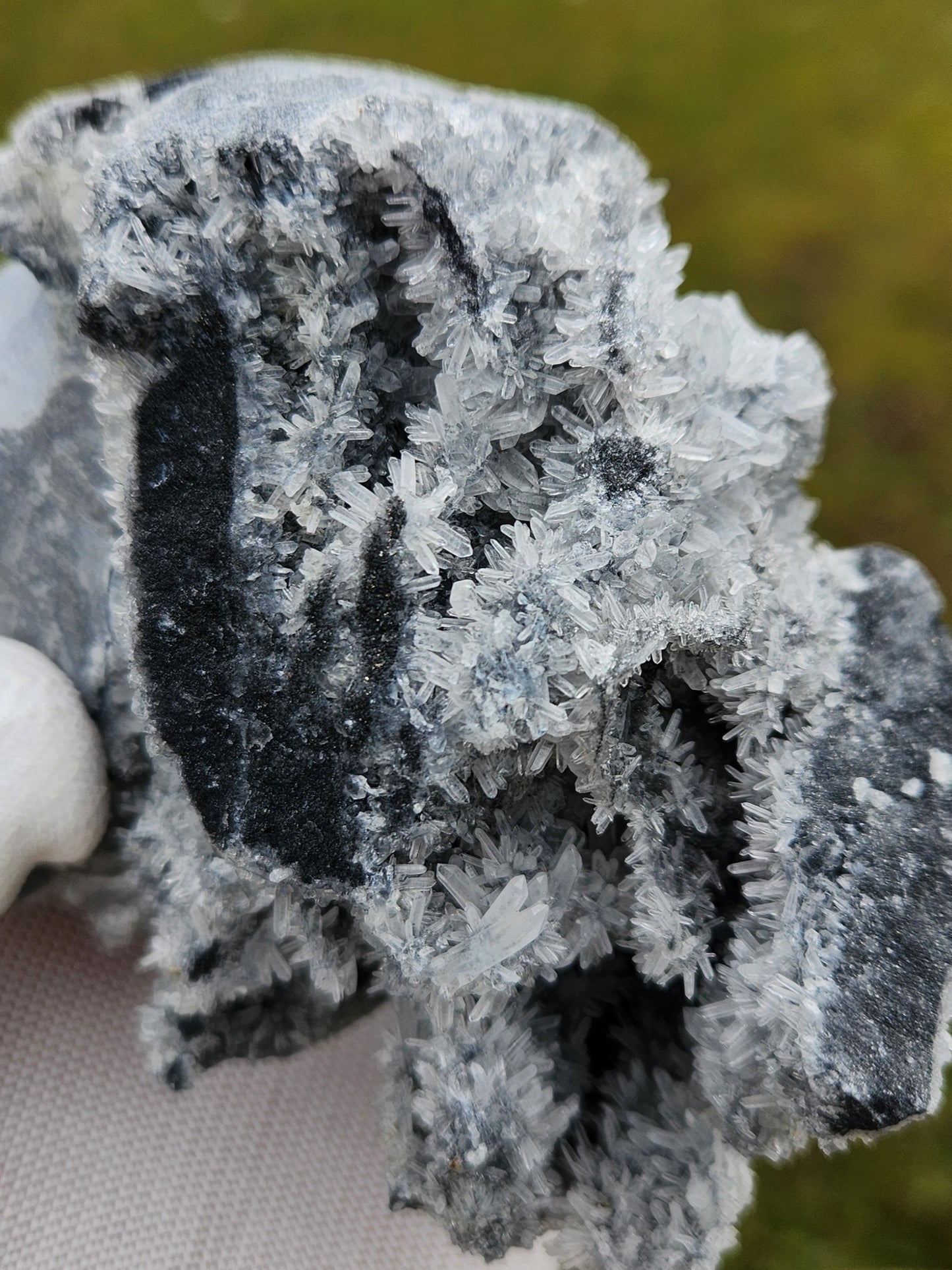 Hand-Carved Quartz Crystal Skull with Druzy Cluster – Unique Tribal Skull, Healing Stone, Spiritual Décor, Gothic Gift.