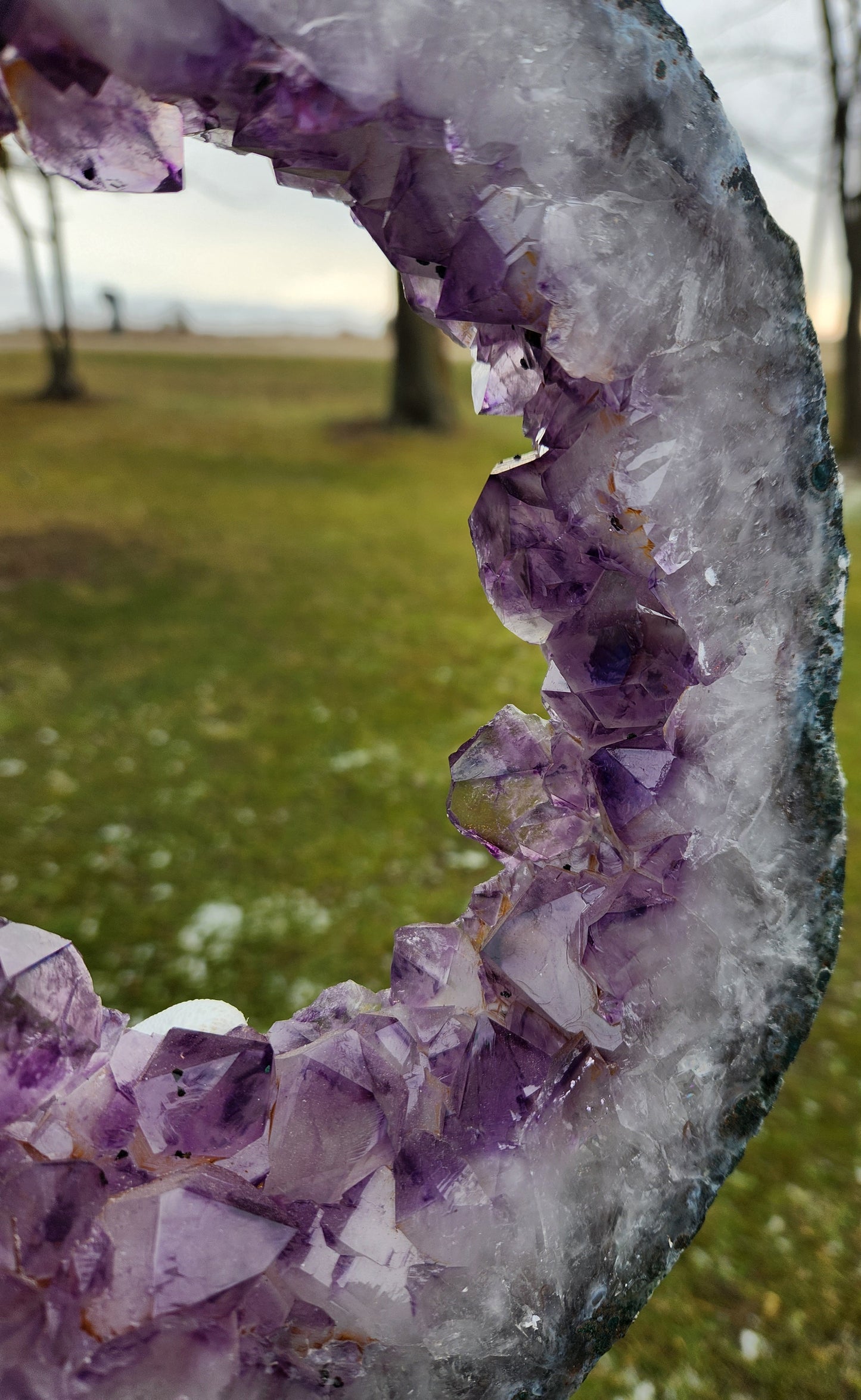 Powerful Amethyst Portal – Gateway to Higher Realms, Calming Serenity & Emotional Balance Crystal