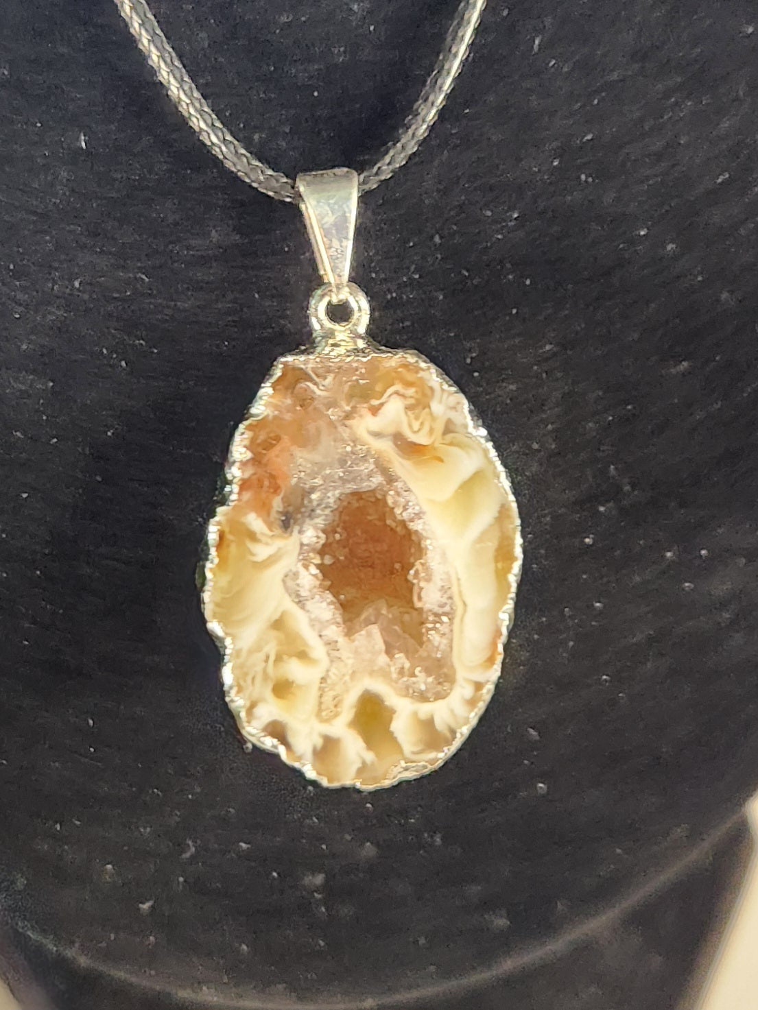 Natural Druzy Agate Necklace | Crystal Druzy Pendant | Agate Geode Necklace | Boho Crystal Jewelry | Healing Stone Necklace