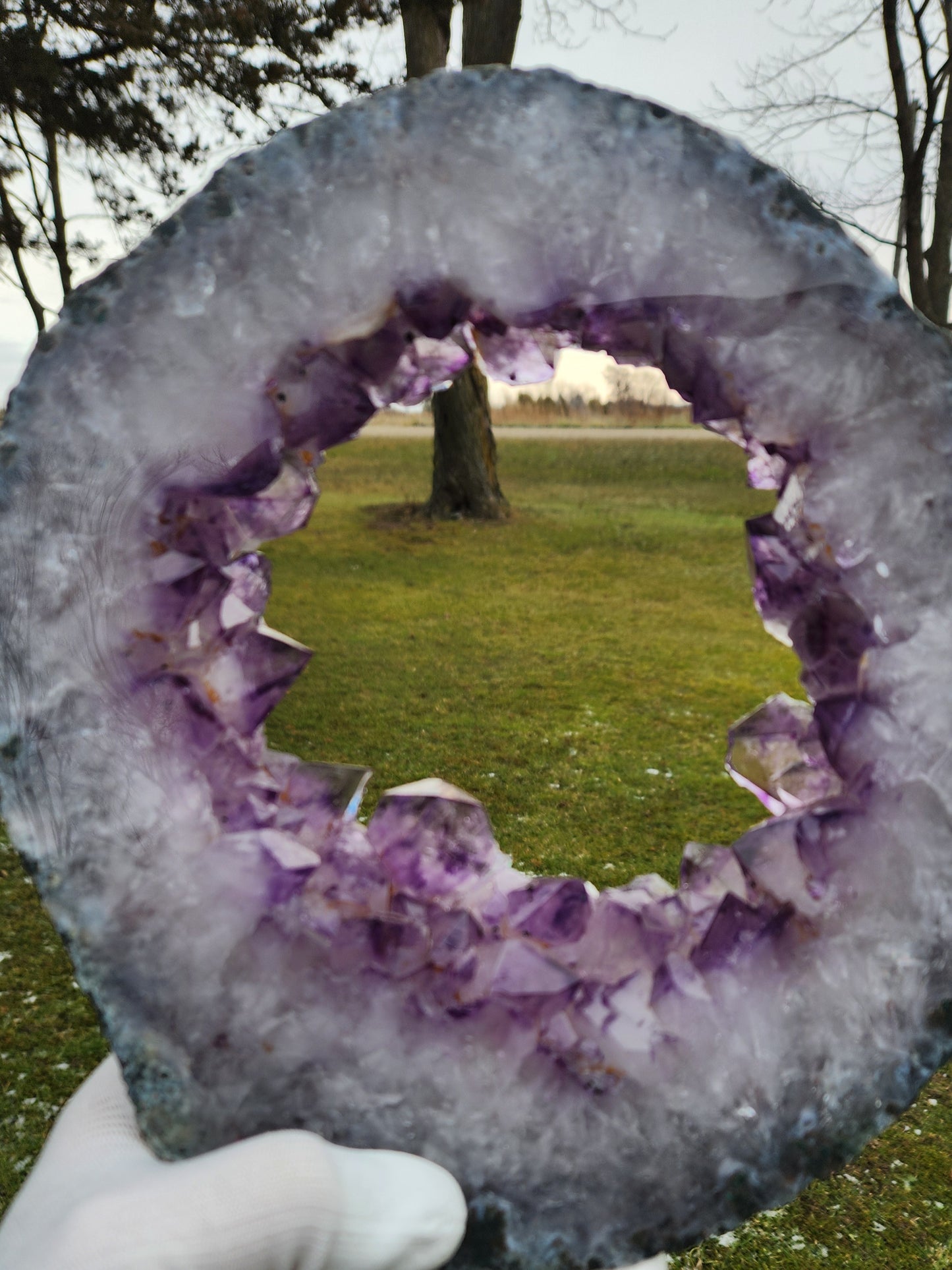 Powerful Amethyst Portal – Gateway to Higher Realms, Calming Serenity & Emotional Balance Crystal