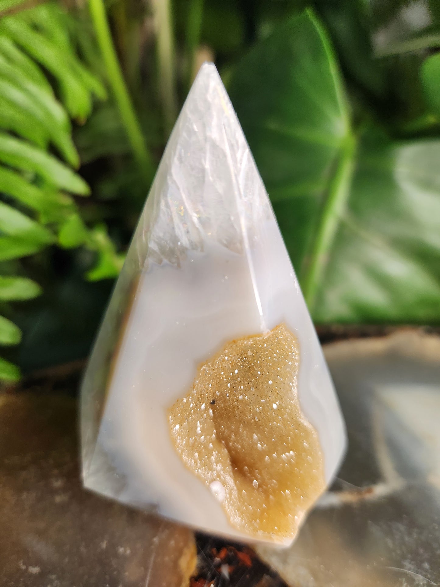 Agate Geode Tower • Diamond Shaped Druzy Point • Natural Quartz Geode • Collector Mineral & Crystal Healing Décor