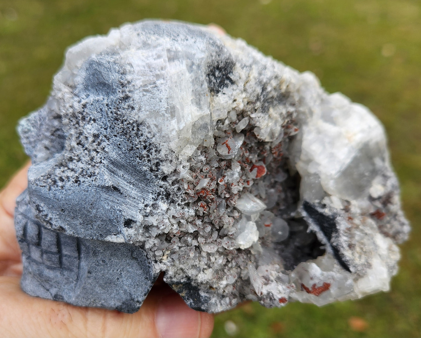 Hand-Carved Quartz Crystal Skull with Druzy Cluster – Unique Tribal Skull, Healing Stone, Spiritual Décor, Gothic Gift.