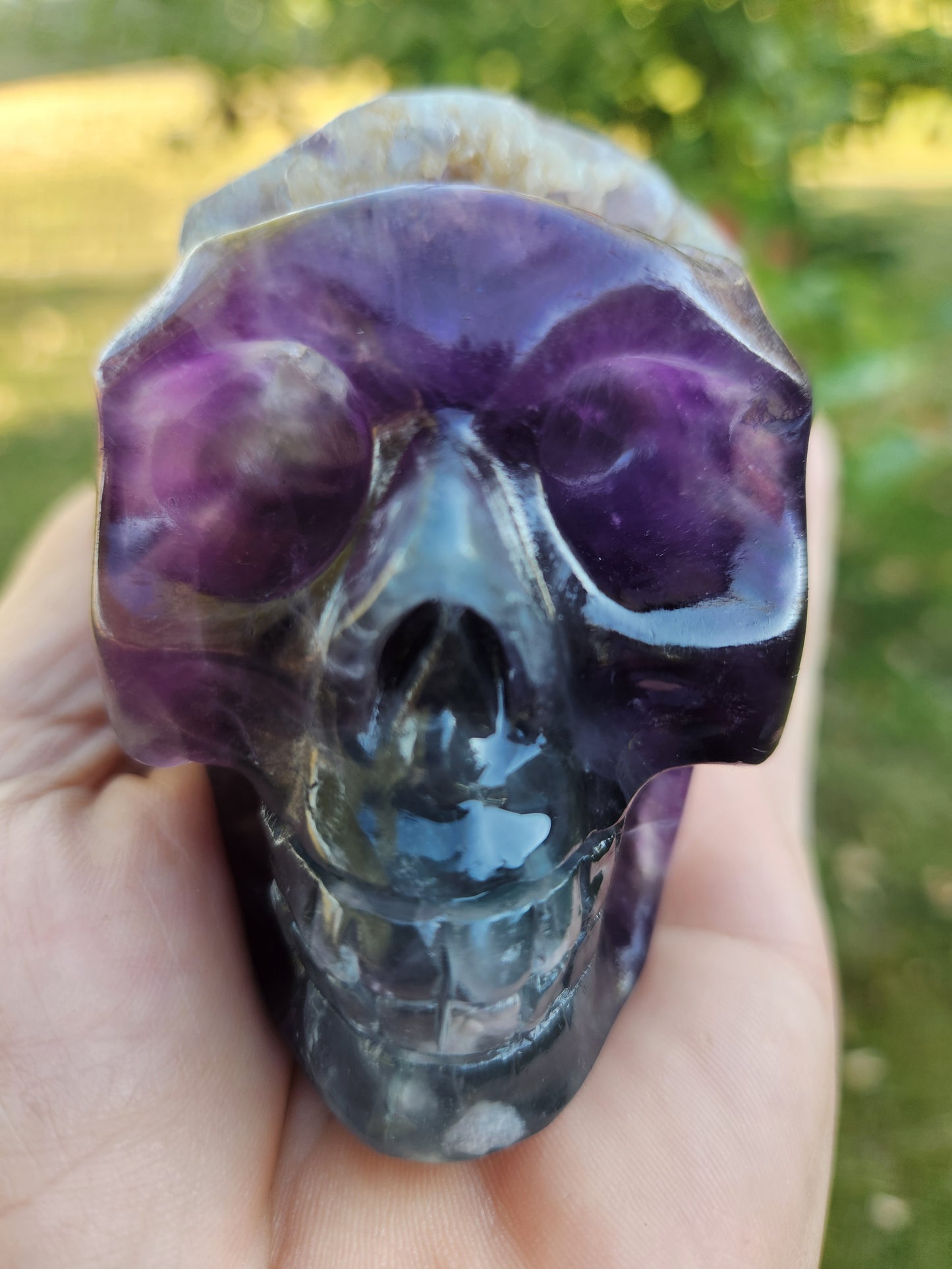 Natural Fluorite Druzy Crystal Skull – Hand-Carved Healing Stone, Spiritual Décor, Meditation Tool, Unique Metaphysical Gift