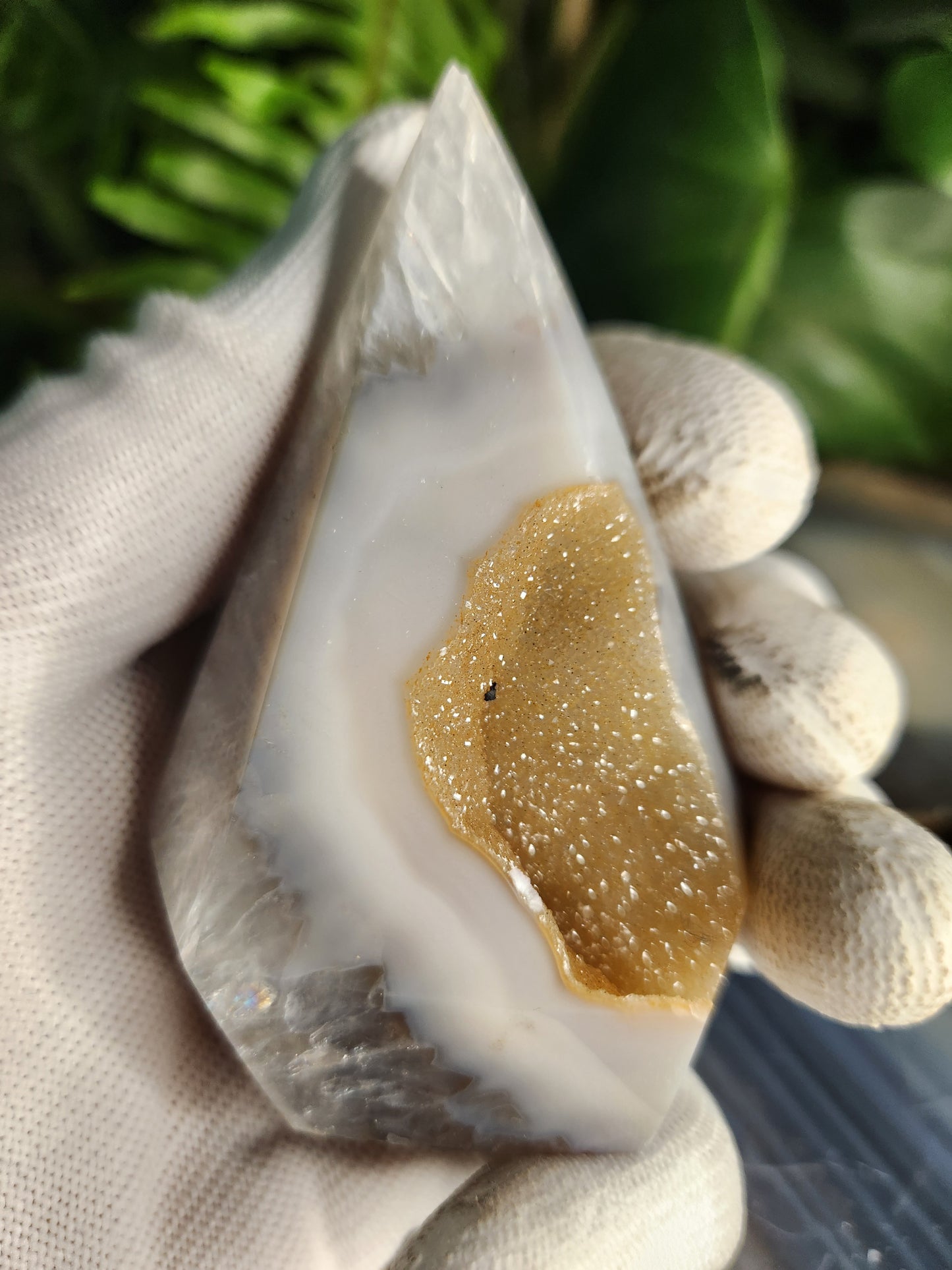 Agate Geode Tower • Diamond Shaped Druzy Point • Natural Quartz Geode • Collector Mineral & Crystal Healing Décor